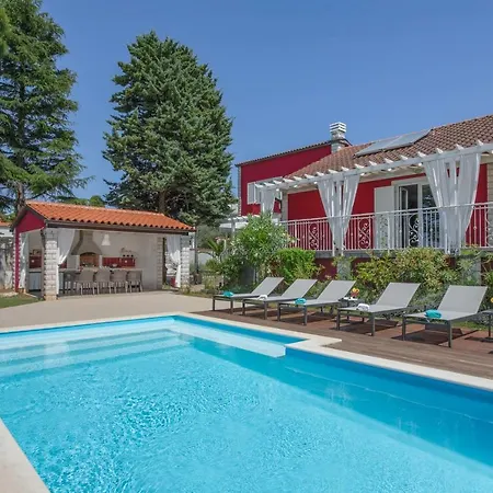 Villa Astinian Puntizela Pula