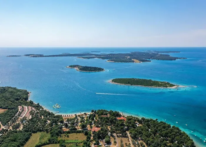 Willa Astinian Puntizela Pula